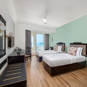 Executive Room Sea View Twin Bed
